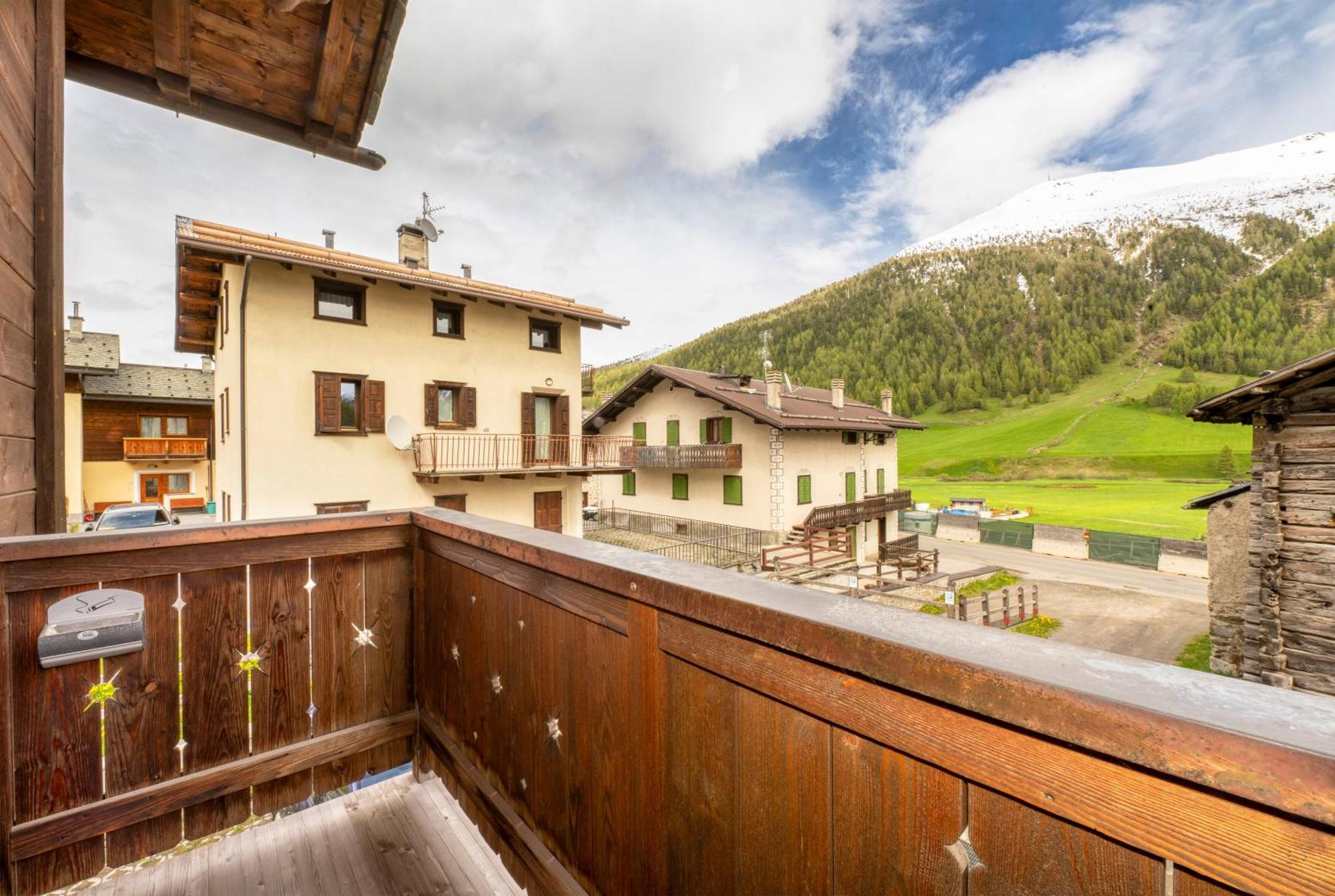 Vera Apartment Livigno Exteriör bild