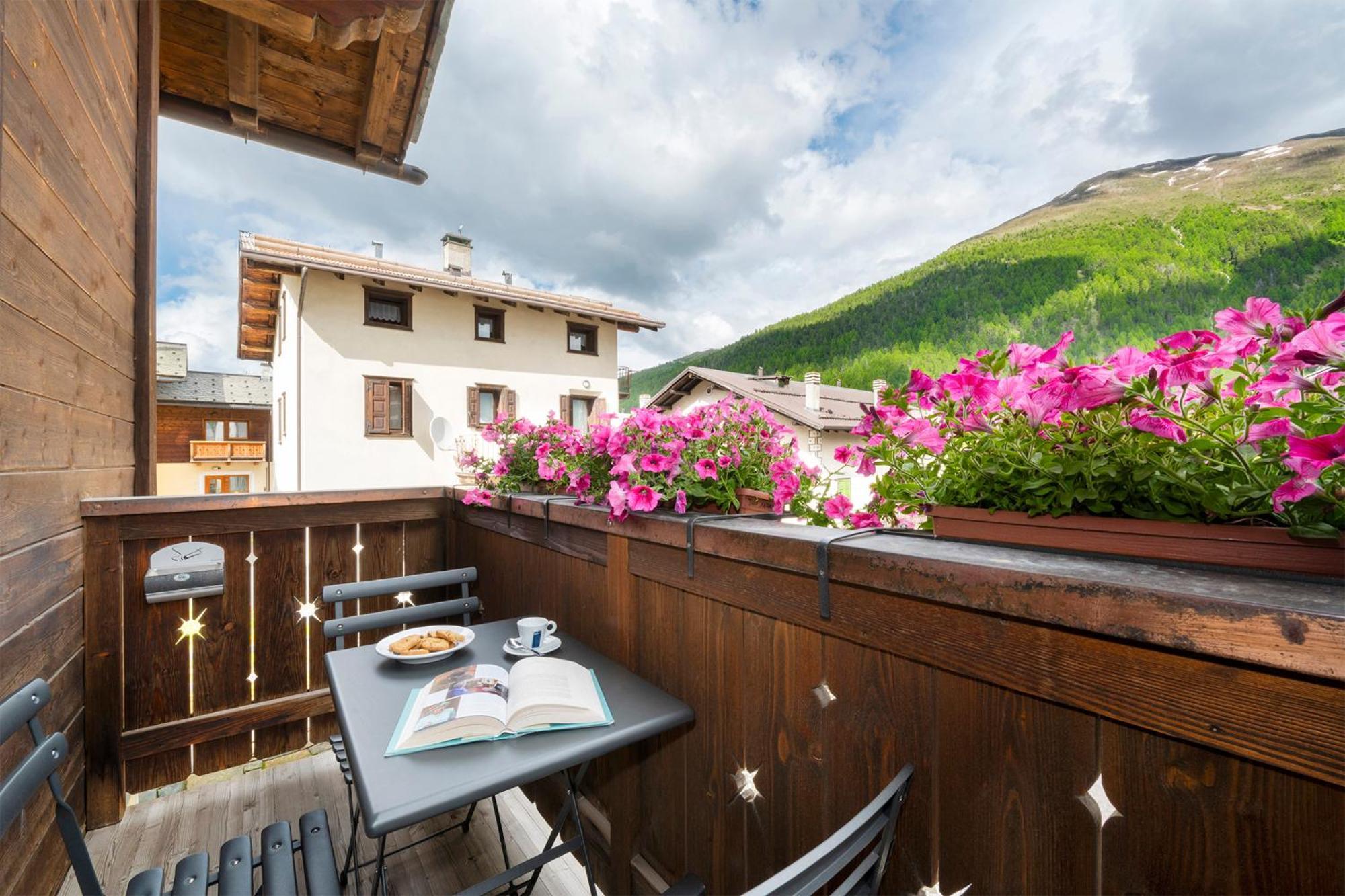 Vera Apartment Livigno Exteriör bild